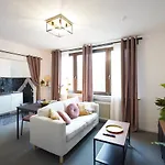 아파트 Dein Flughafen Messe Nahe Duesseldorf 1 *
