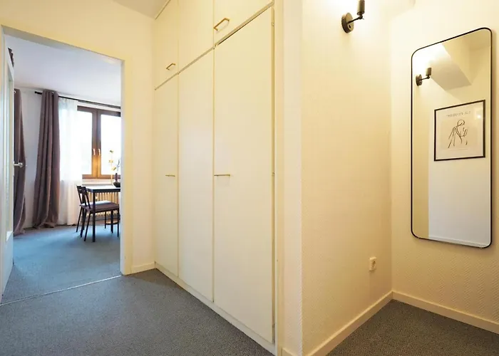 Dein Flughafen Messe Nahe Duesseldorf 1 Apartment